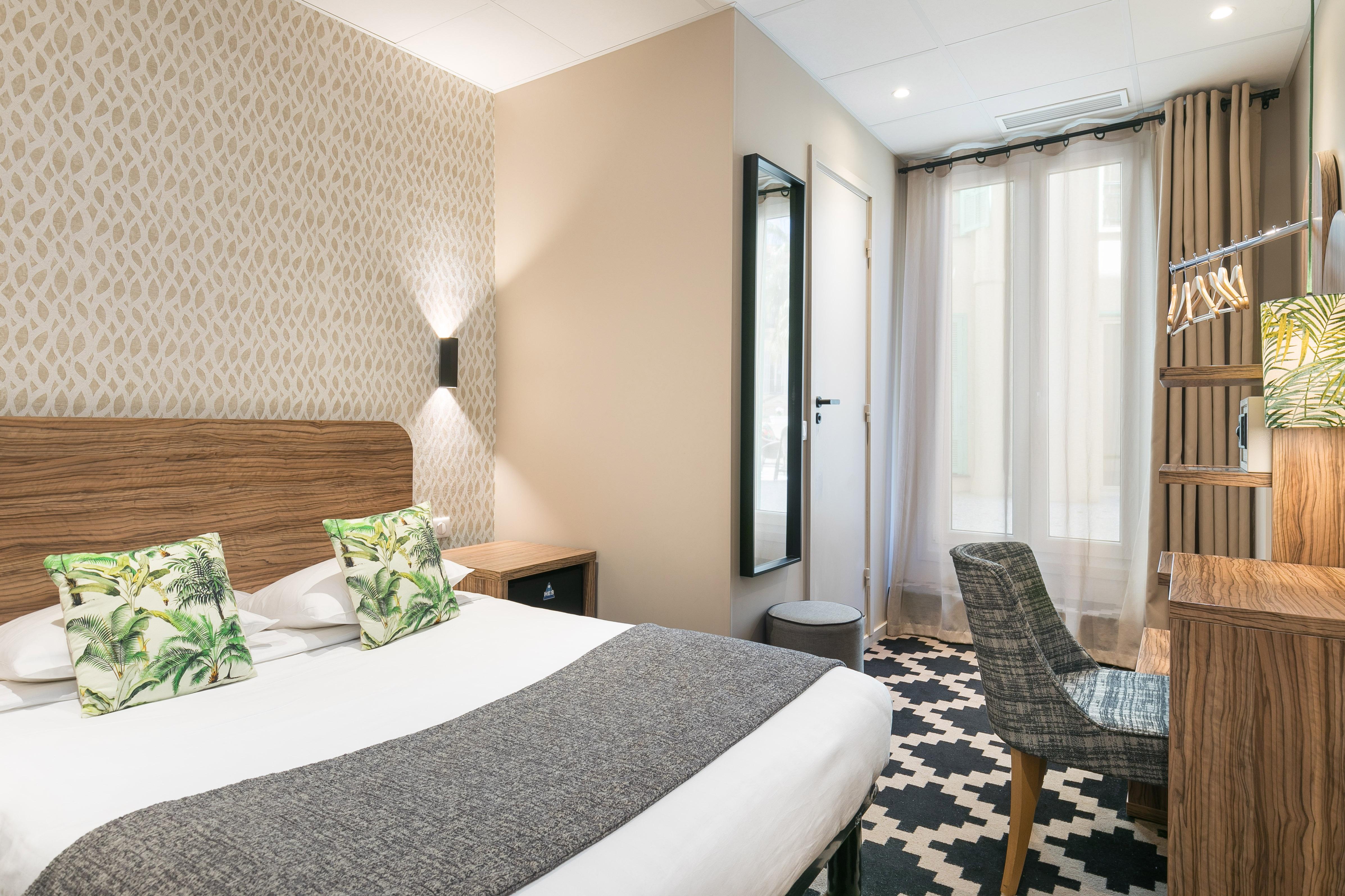 Votre hôtel 3 étoiles pour un week-end pas cher à Nice