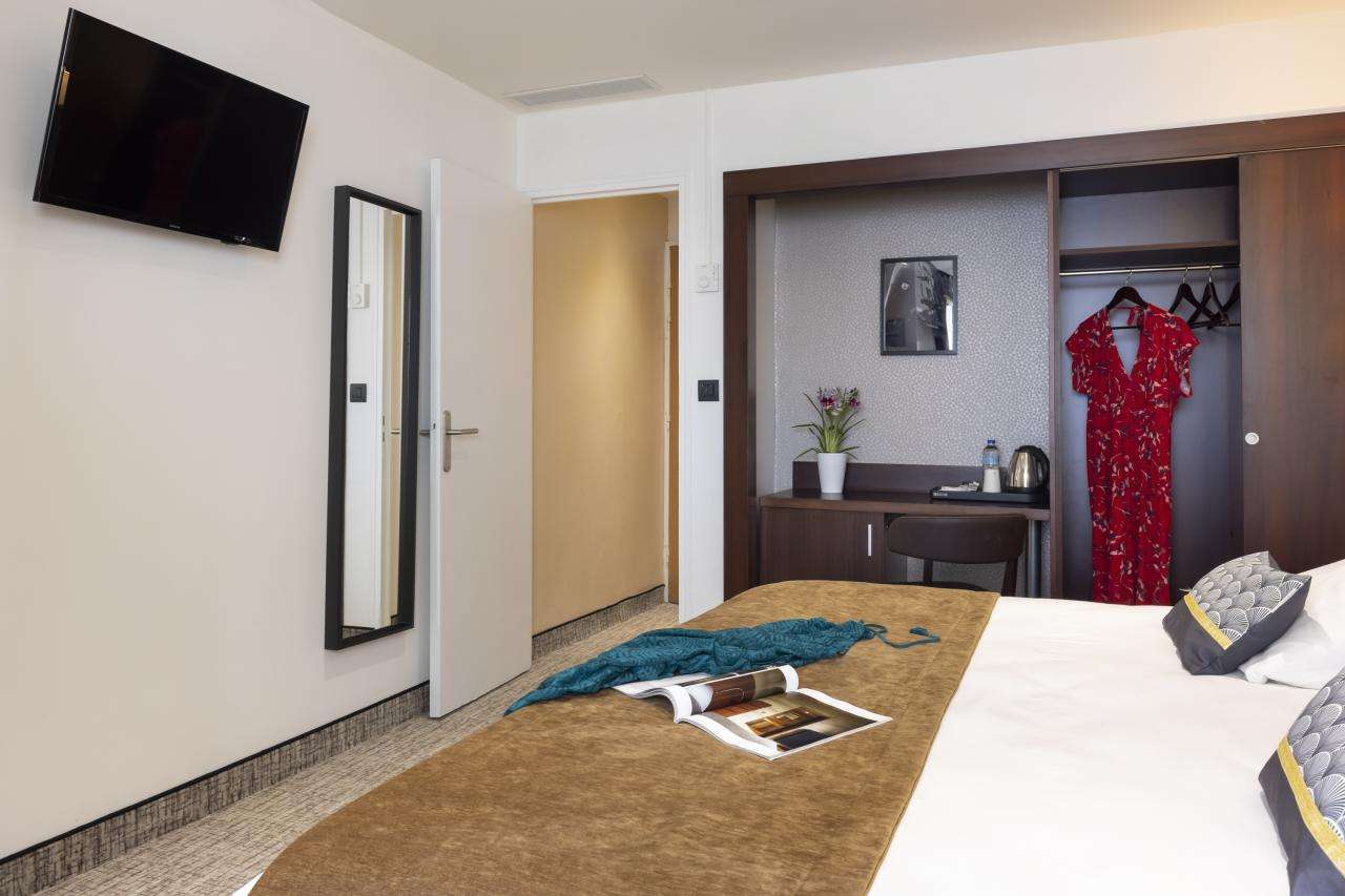 Hotel Locarno Nizza - Zimmer