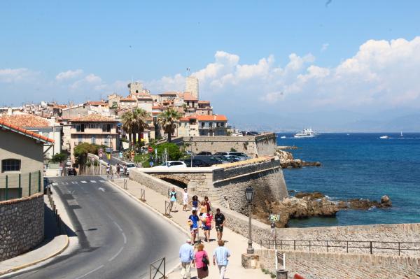 Hôtel Locarno Nice - Antibes