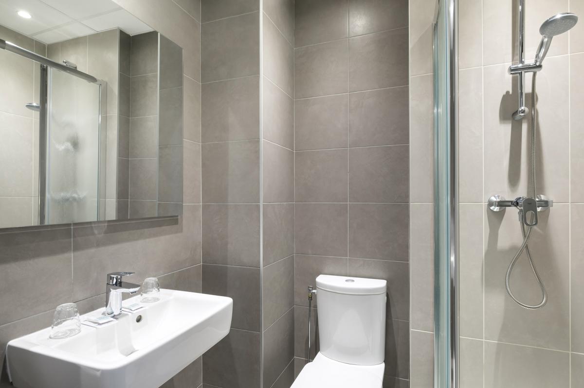 Hôtel Locarno Nice - Chambre