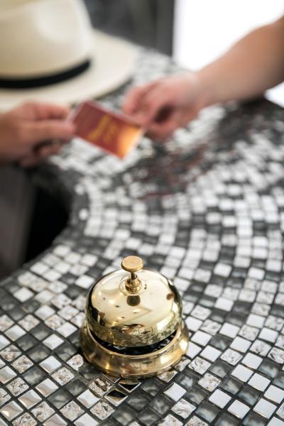 Hotel Locarno Nice - Conciergerie